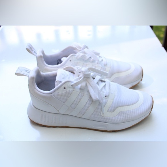 adidas Originals Multix sneakers in triple white - Picture 1 of 12